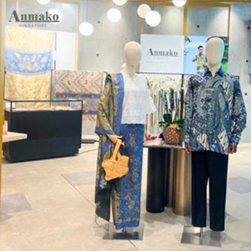 Anmako physical store display