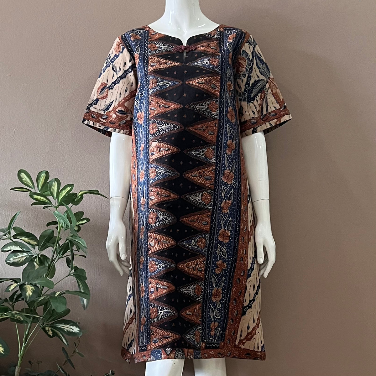 Batik Tulis Lunar Classic - XL