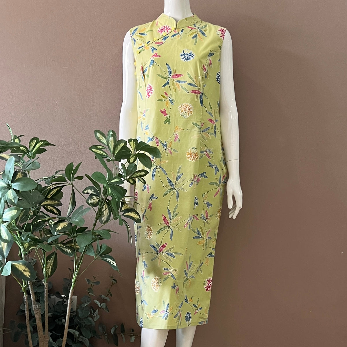 Classic Cheongsam Maxi Dress - L