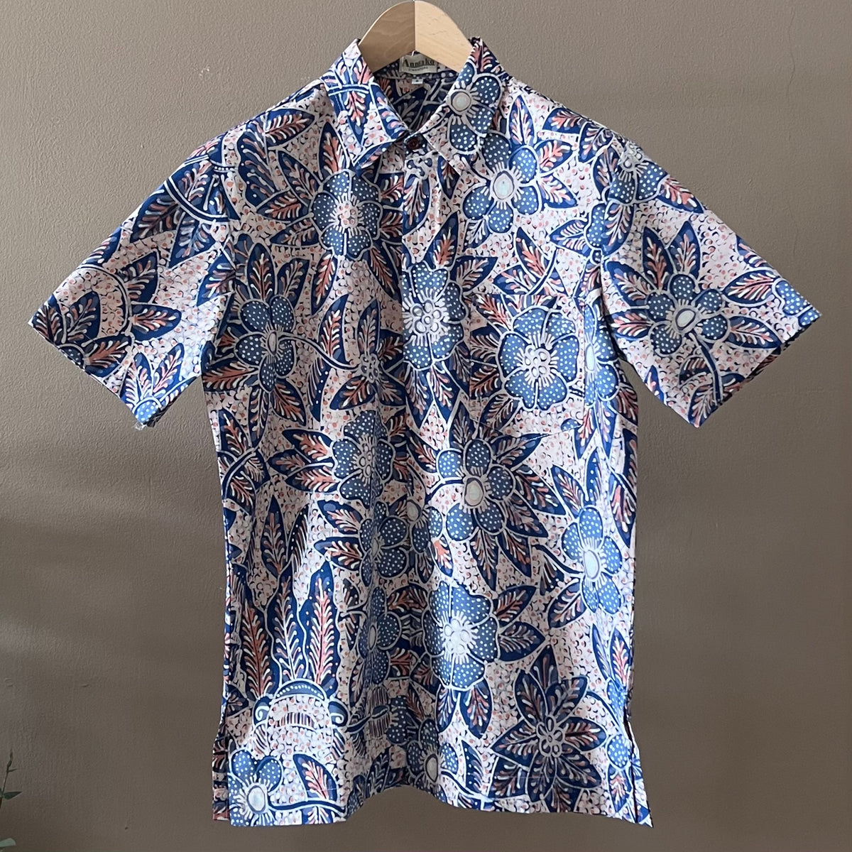 Premium Batik Tulis Select Men's Shirt - S