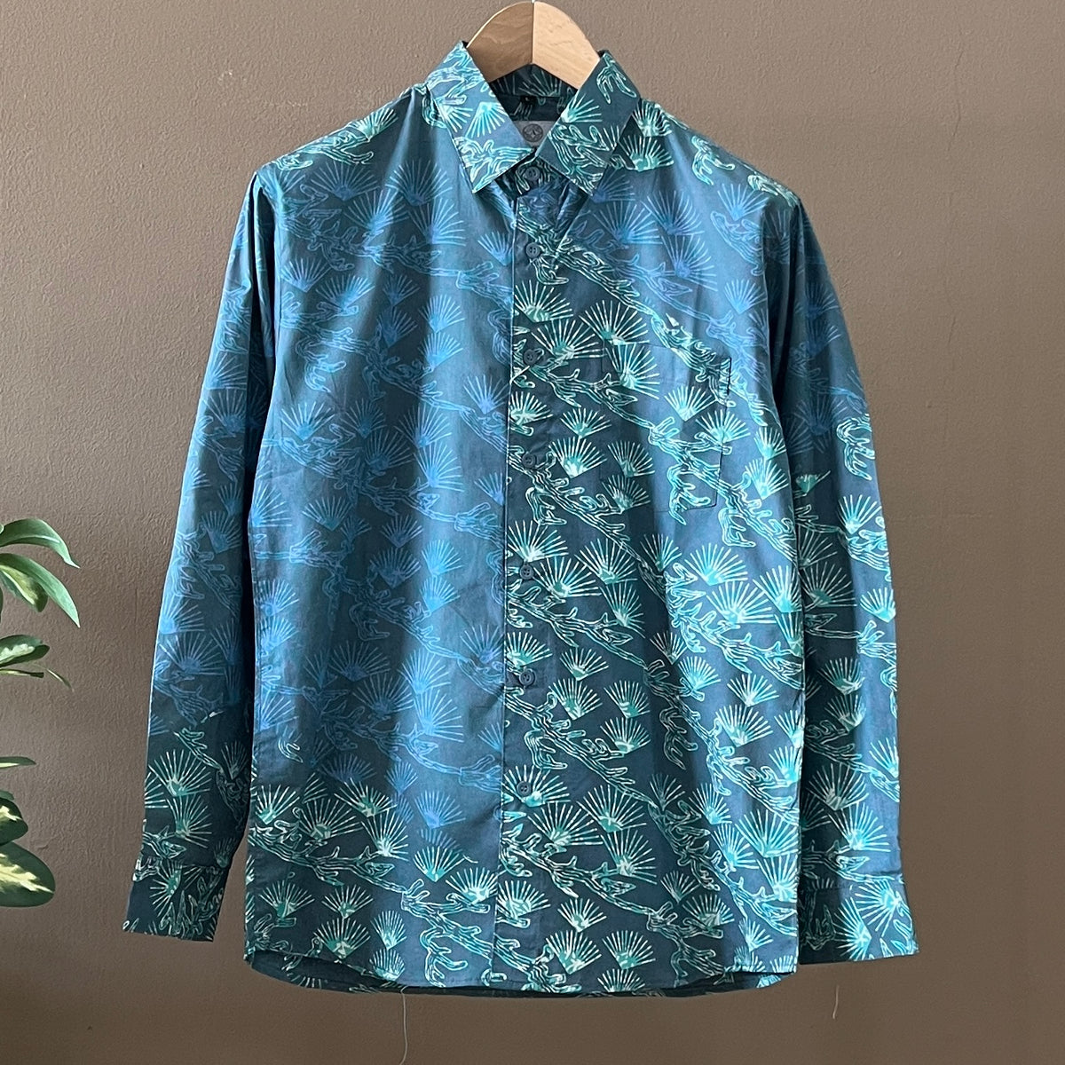 Batik Men's Long Sleeve Shirt