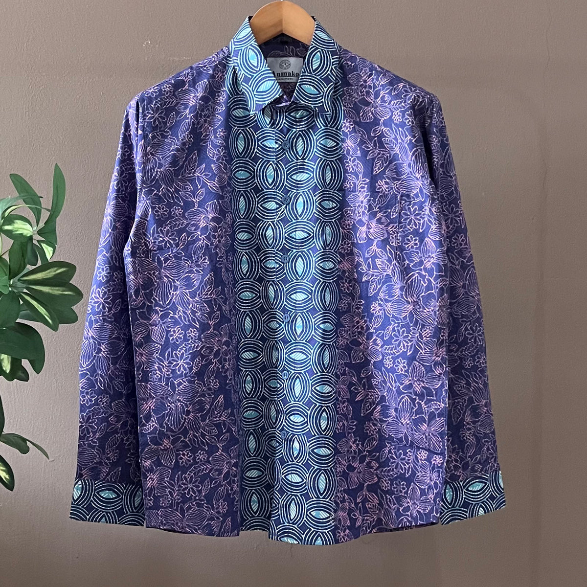 Batik Men's Long Sleeve Shirt