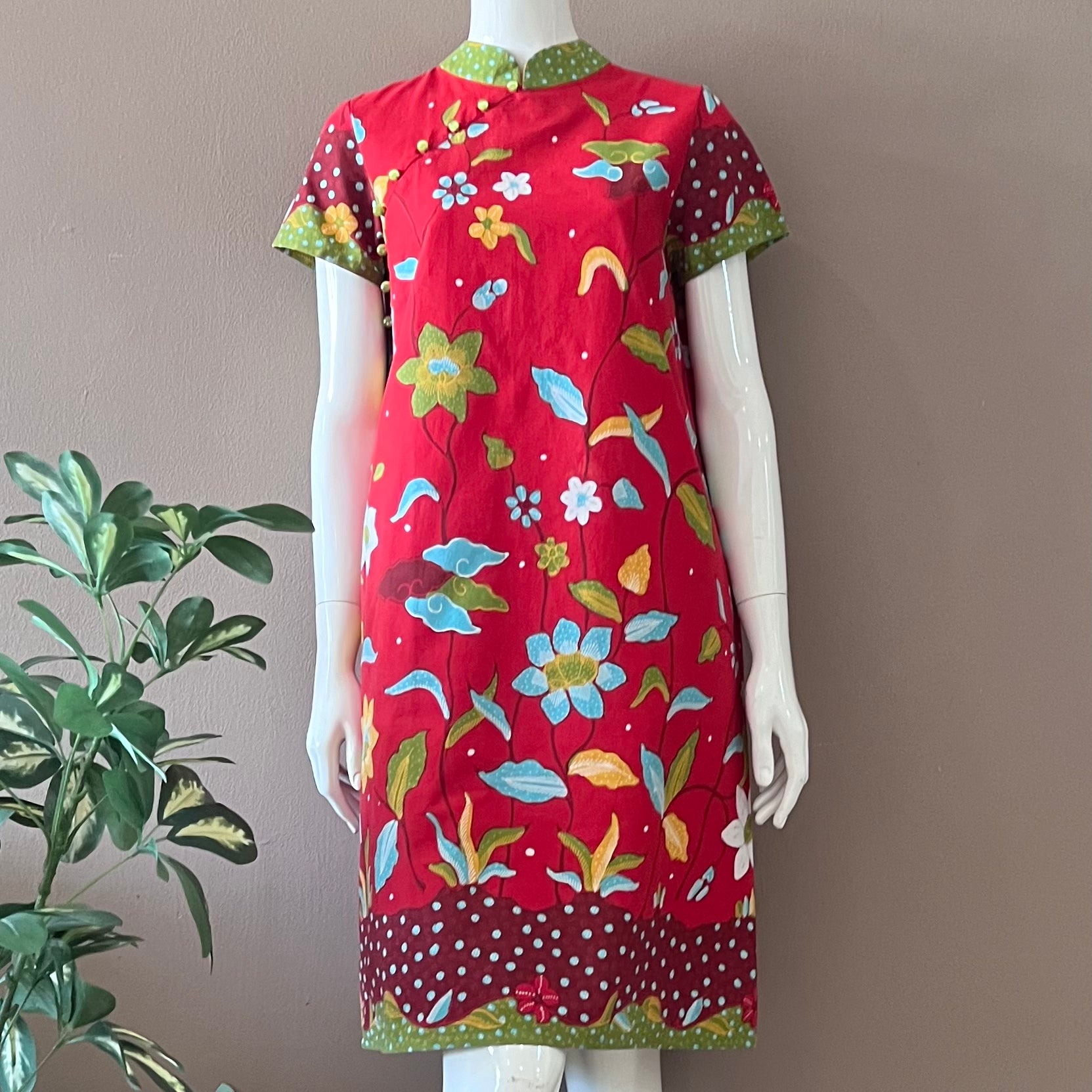 Batik Tulis Cheongsam Relax Dress - S