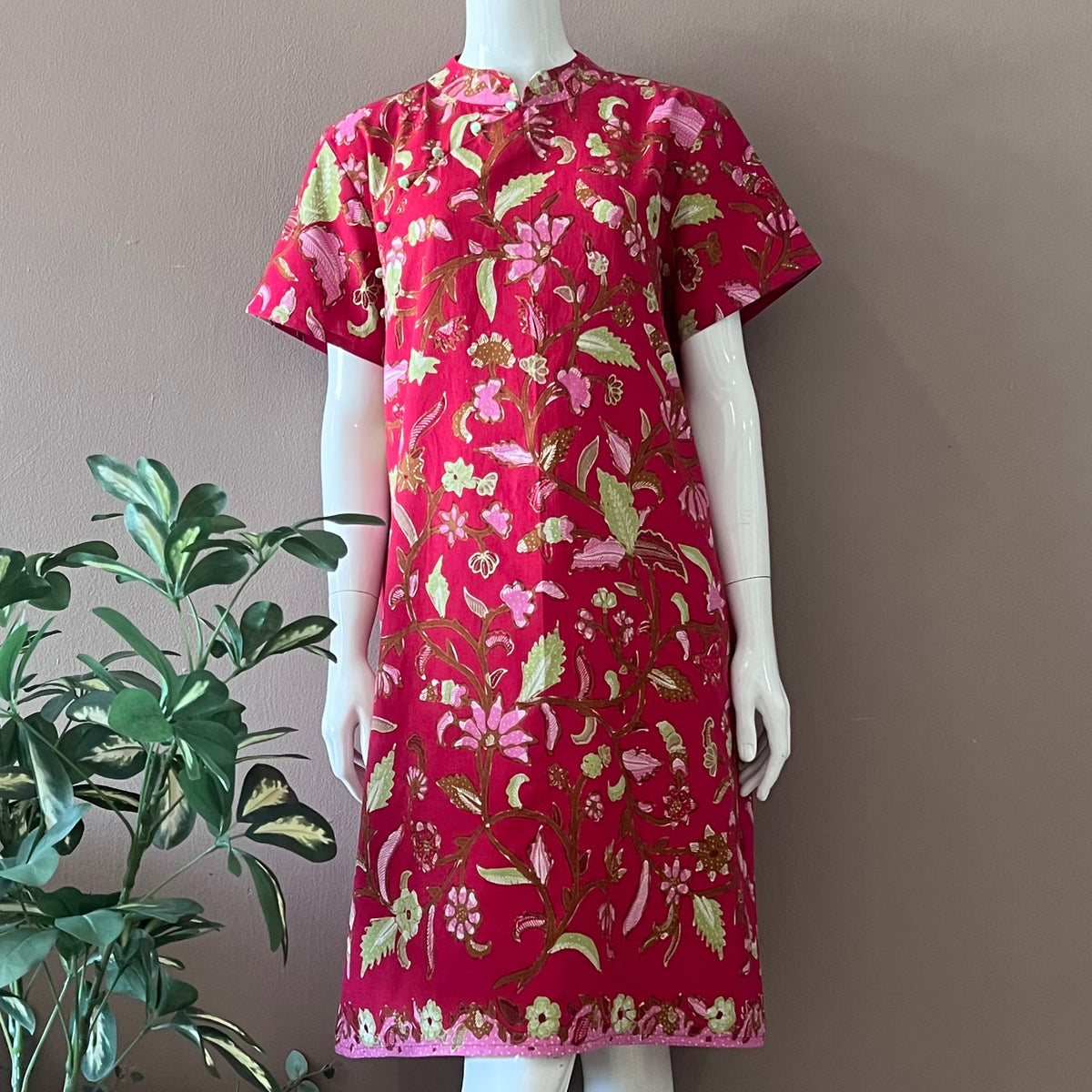 Batik Tulis Cheongsam Relax Dress - XL