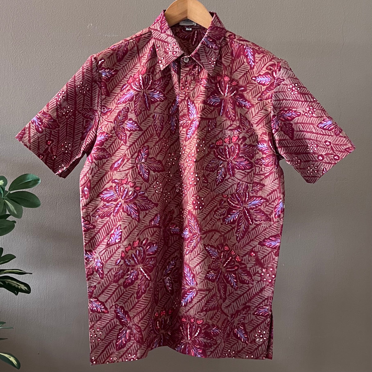 Premium Batik Tulis Select Men's Shirt - S