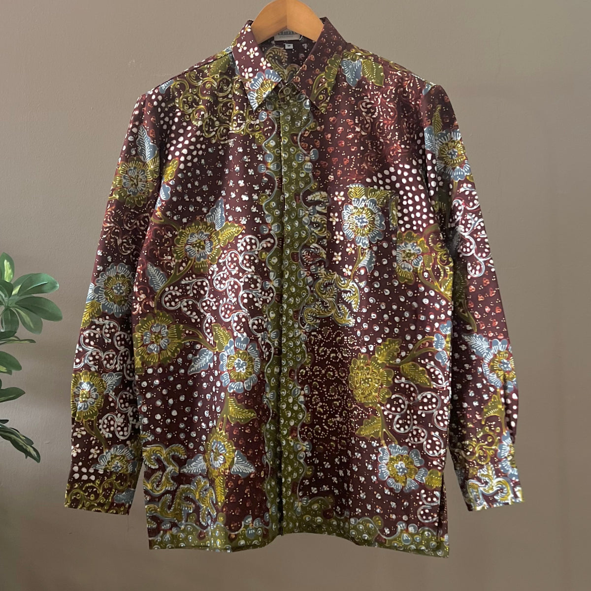 Premium Batik Tulis Men's Select Long Sleeve Shirt - M