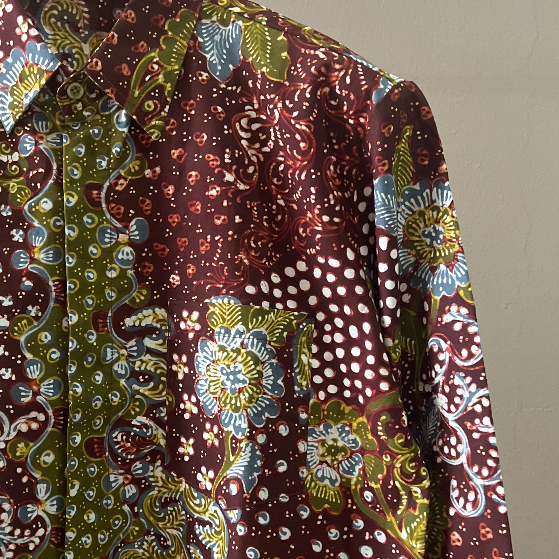 Premium Batik Tulis Select Men's Long Sleeve Shirt - M