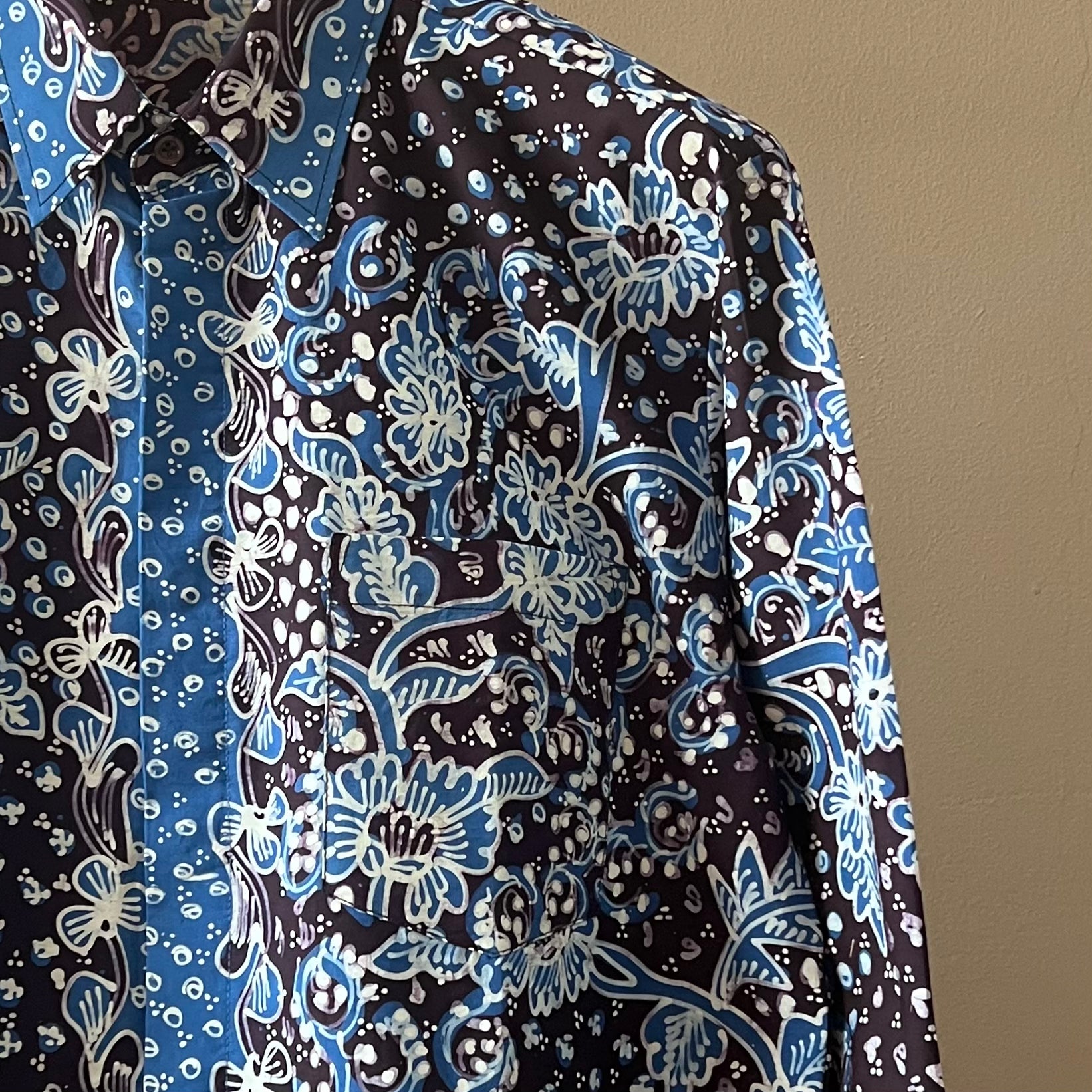 Premium Batik Tulis Select Men's Long Sleeve Shirt - L