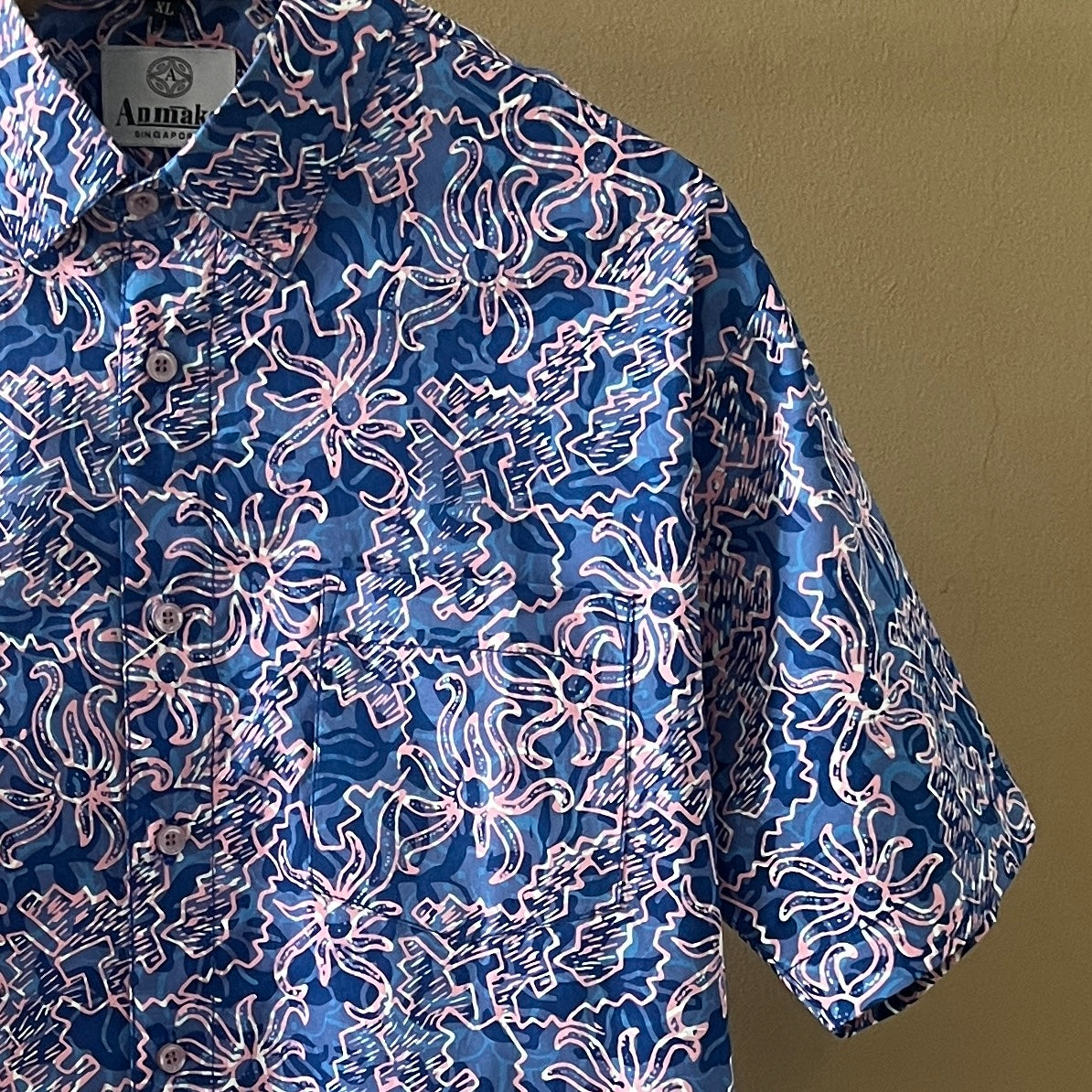 Batik Men's Short Sleeve Shirt - XL