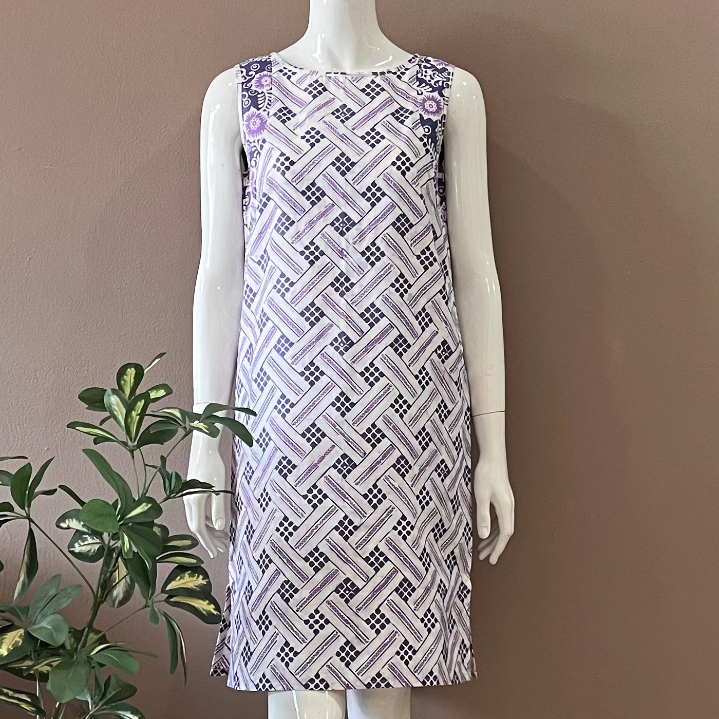 Two Tone Sleeveless Dress - XS